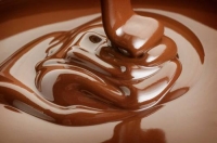 Как растопить шоколад в микроволновке?