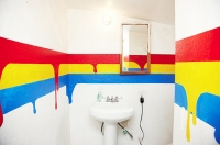 Чем покрасить стены в ванной?